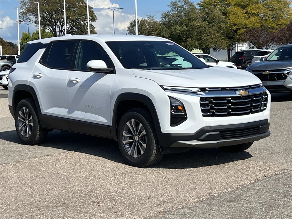 2026 Chevrolet Equinox LT photo 7