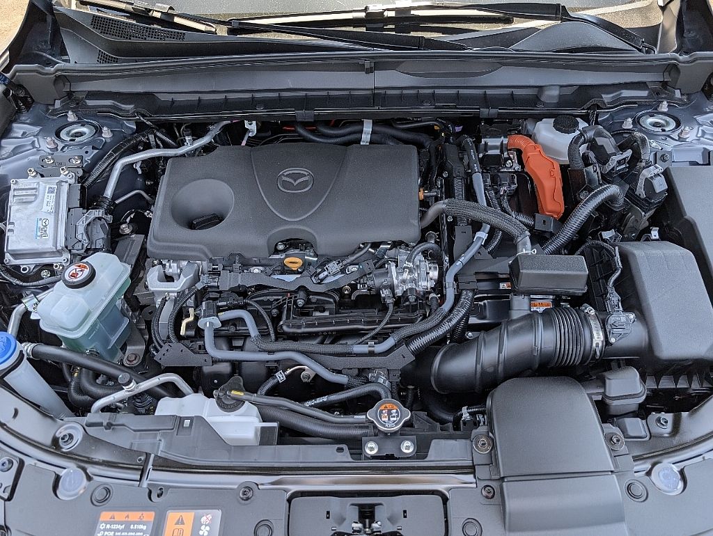 2025 Mazda CX-50 Premium Plus photo 12