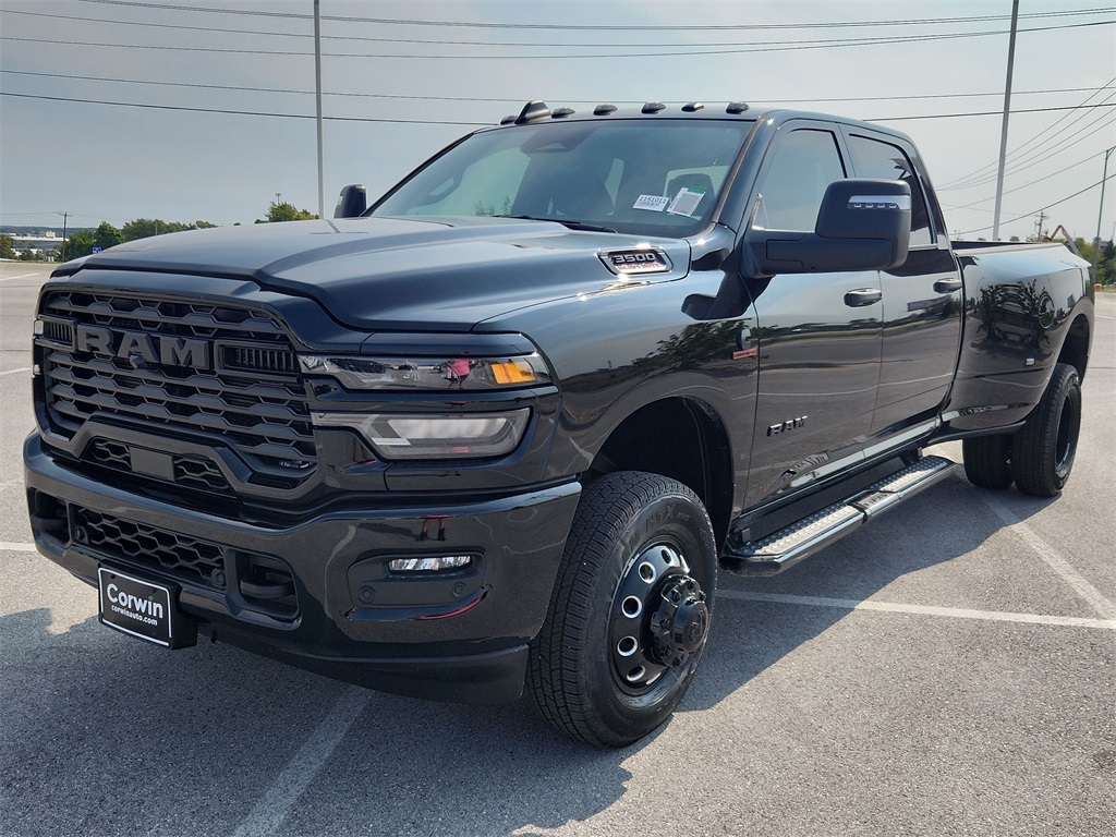 2026 Ram 3500 Big Horn photo 4