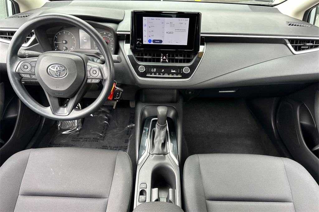 2023 Toyota Corolla LE photo 13