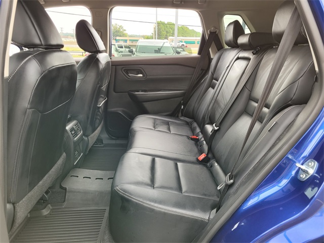 2023 Nissan Rogue SL photo 11