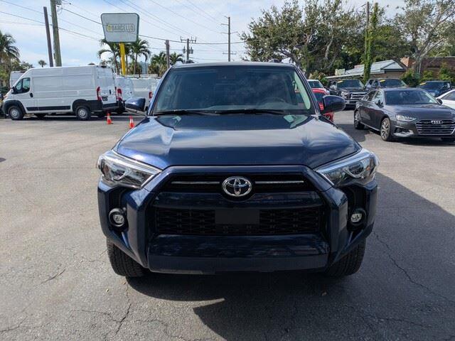 2023 Toyota 4Runner SR5 photo 2