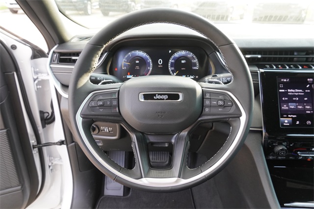2025 Jeep Grand Cherokee Altitude X photo 25
