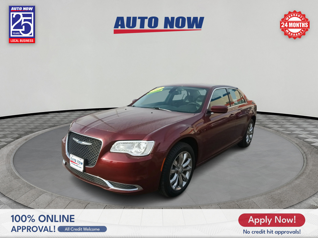 2017 Chrysler 300 Limited's photo