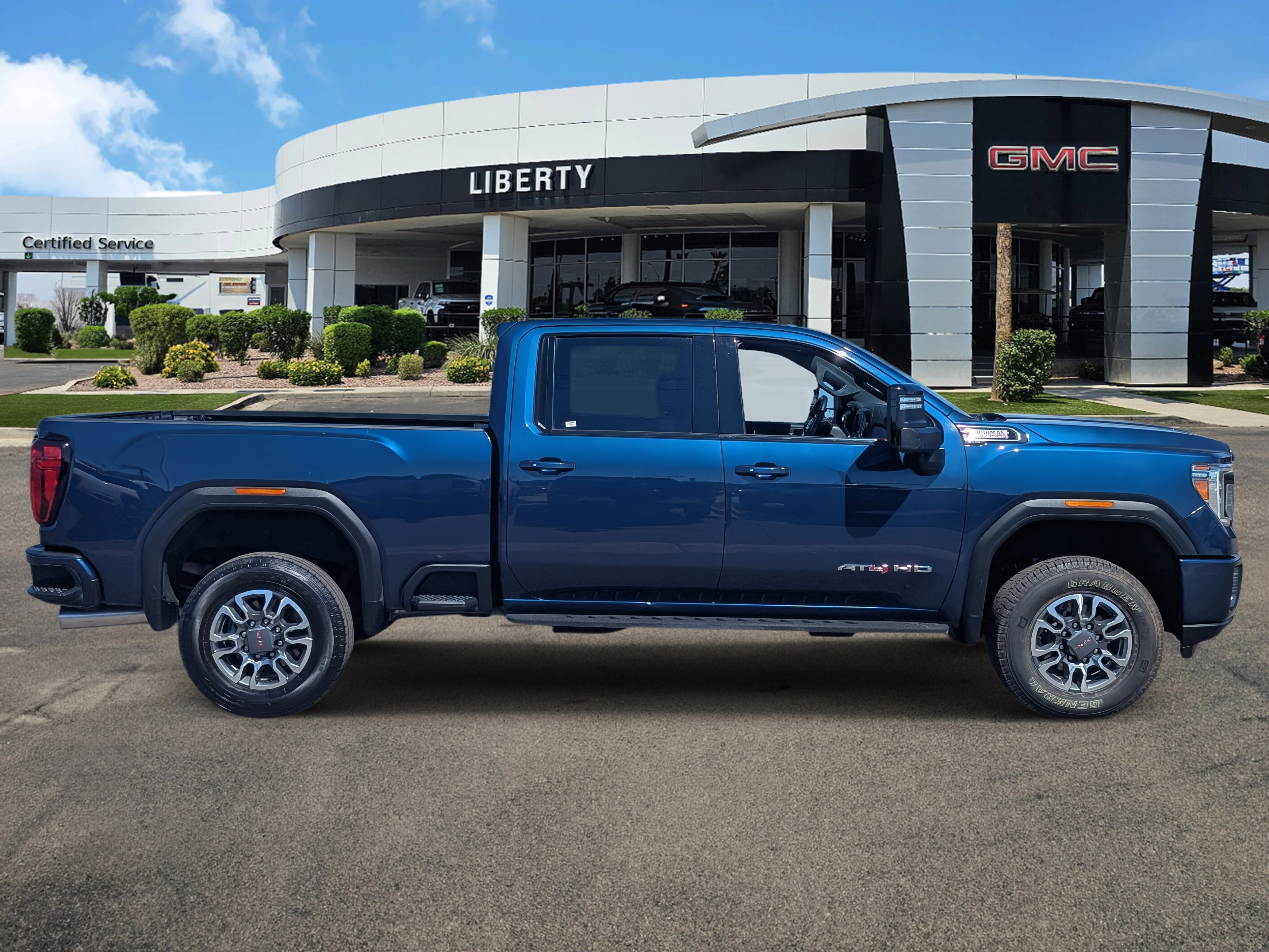 2023 Gmc Sierra 2500 HD AT4 photo 2