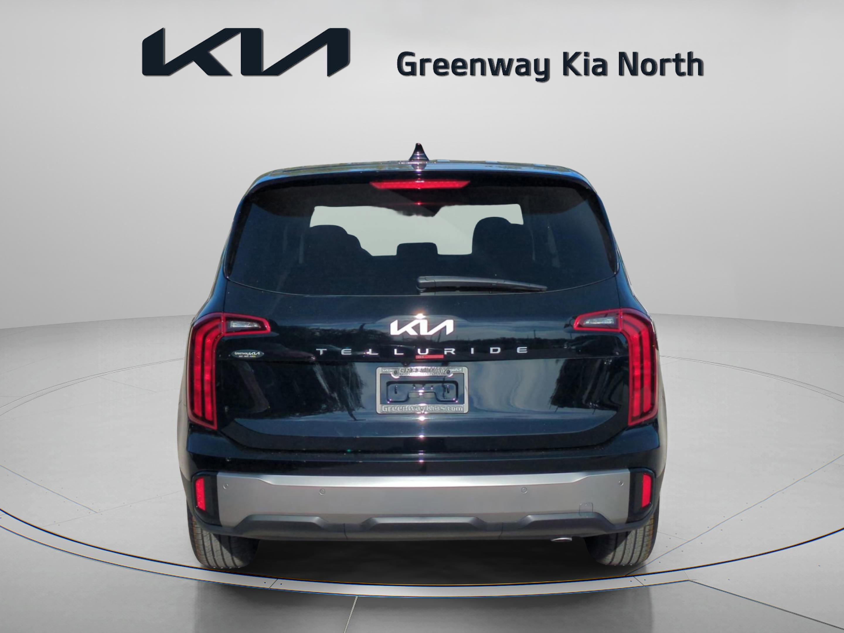 2025 Kia Telluride LX photo 7