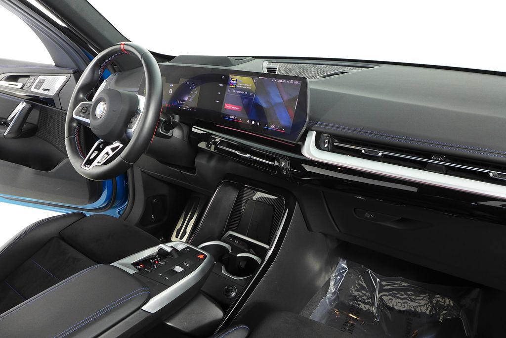 2024 Bmw X1 M35i photo 12