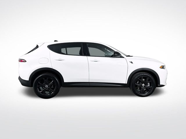 2025 Dodge Hornet GT photo 8