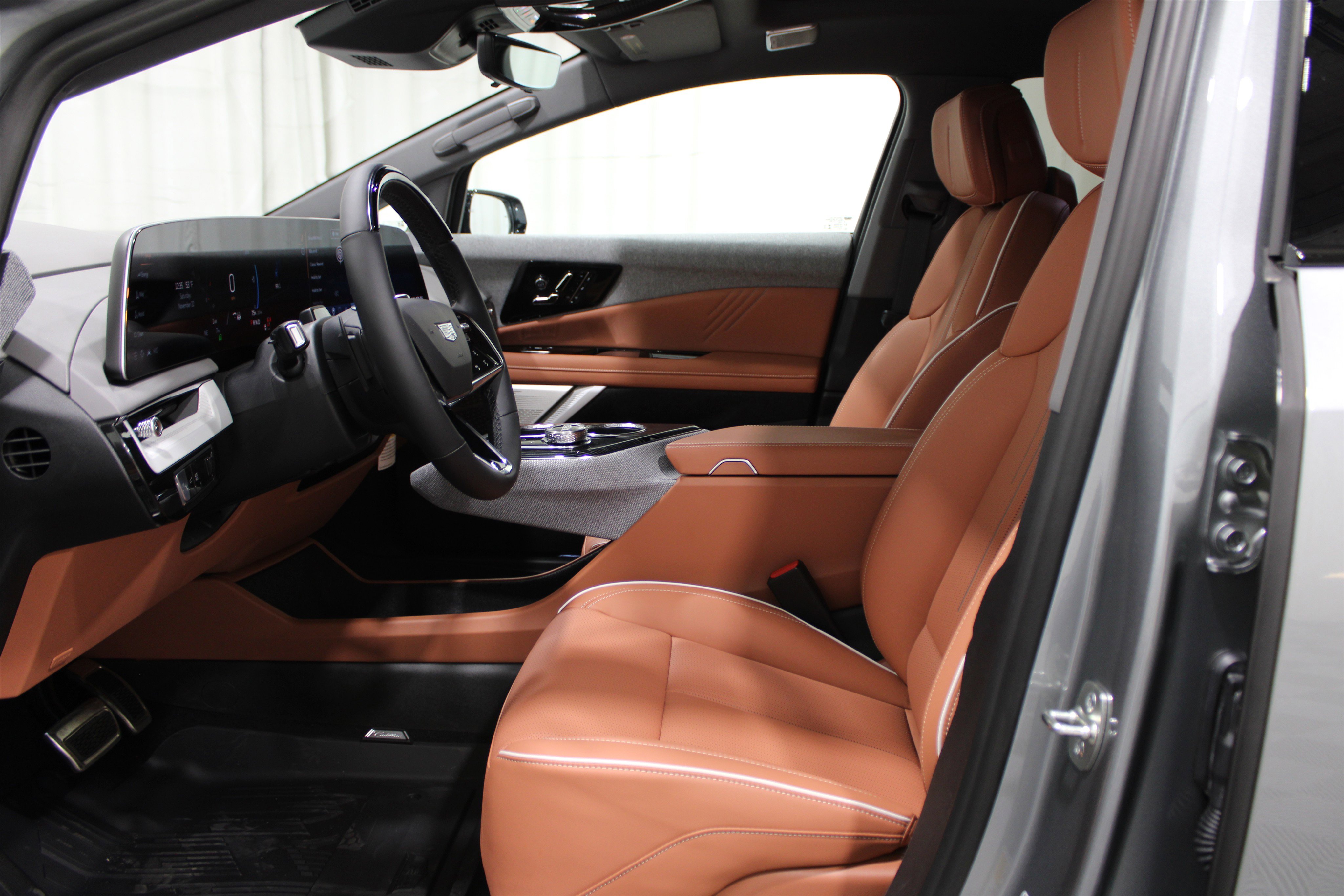 2026 Cadillac Optiq Sport photo 3