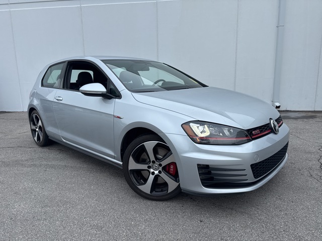 Used 2015 Volkswagen Golf GTI S with VIN 3VWT47AU6FM089832 for sale in Kansas City