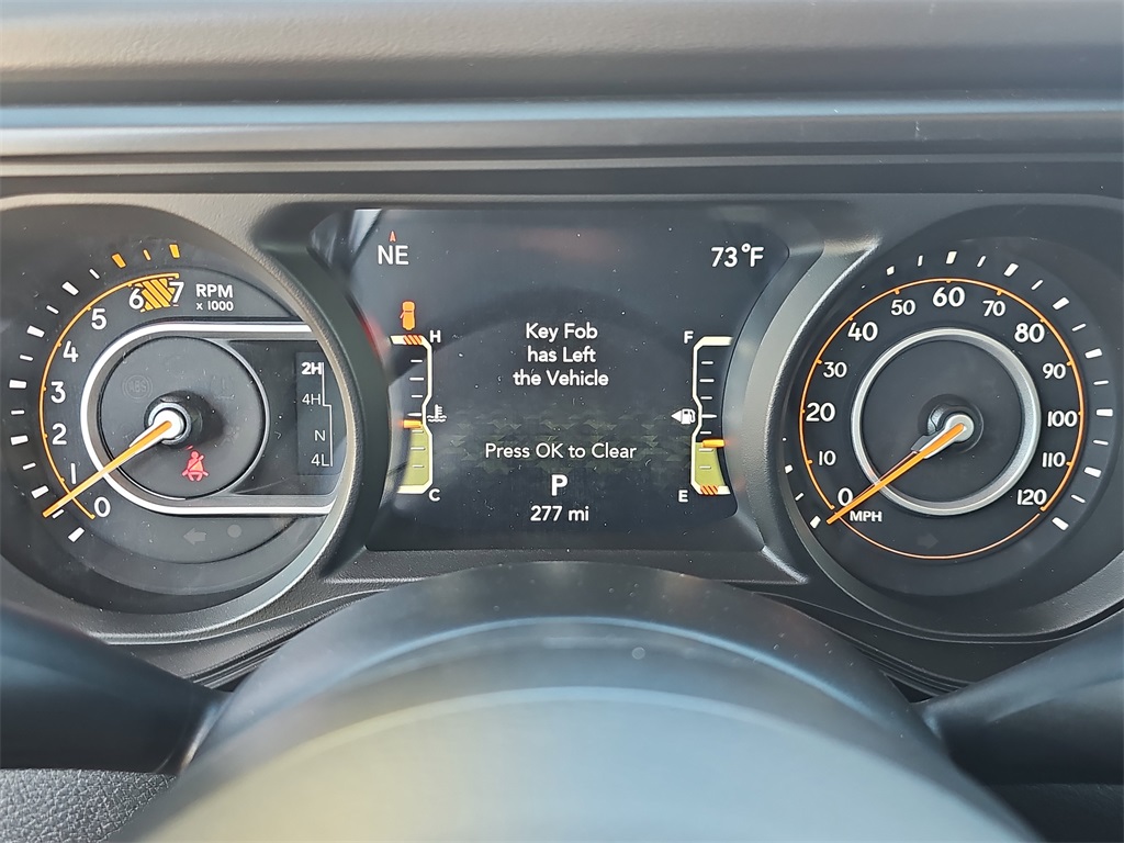 2025 Jeep Wrangler Rubicon photo 18