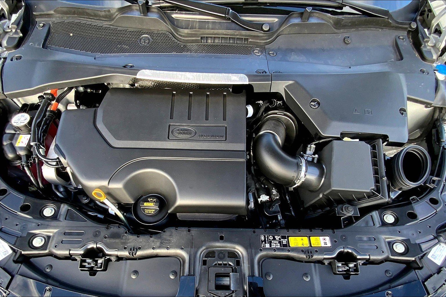 2026 Land Rover Range Rover Evoque S photo 8