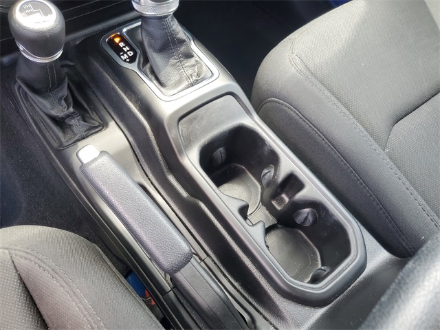2022 Jeep Wrangler Unlimited Sport Altitude photo 23