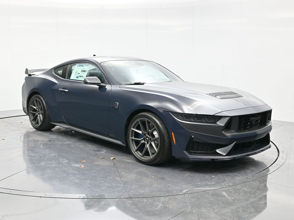 2025 Ford Mustang Dark Horse's photo