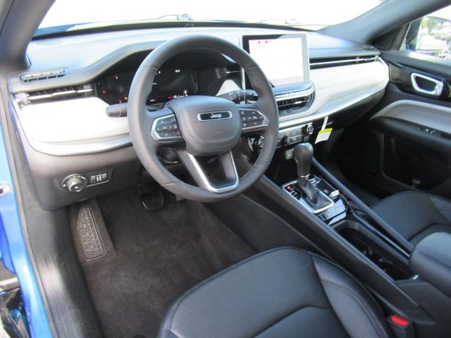 2024 Jeep Compass Limited photo 16