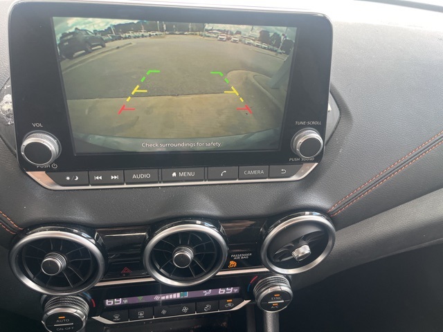 2023 Nissan Sentra SR photo 16