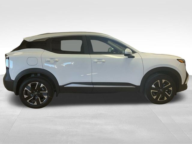 2025 Nissan Kicks SV photo 3