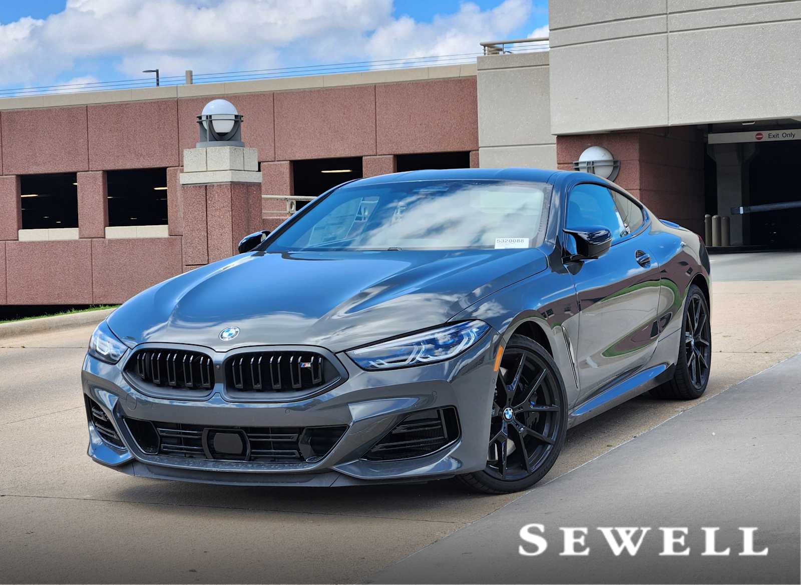 2025 BMW 8 Series M850i xDrive