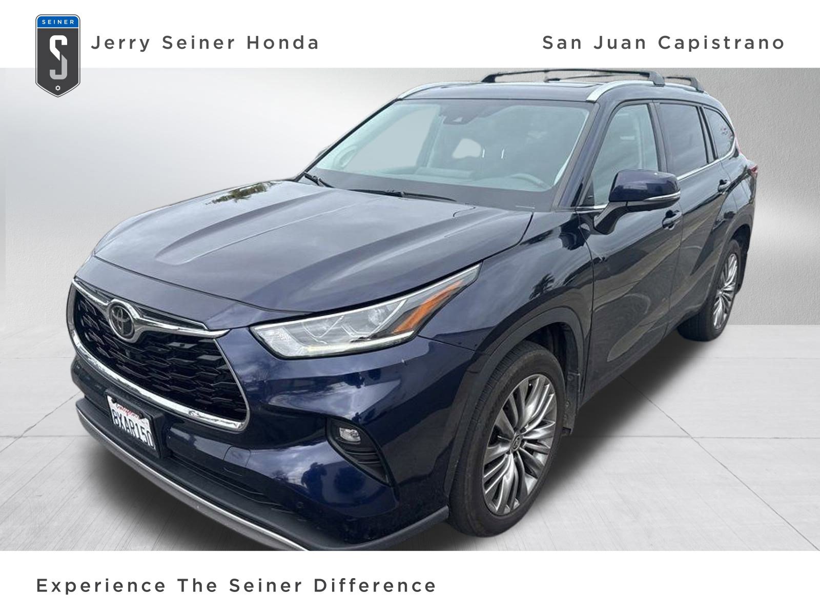 2021 Toyota Highlander Platinum's photo