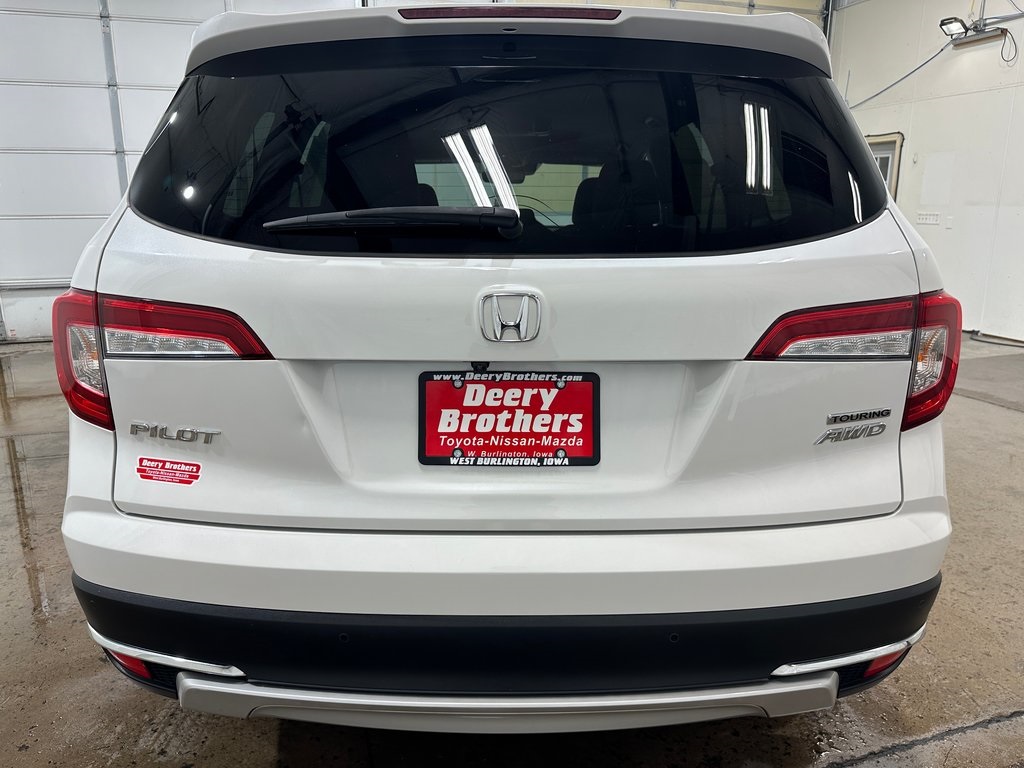 2021 Honda Pilot Touring photo 4