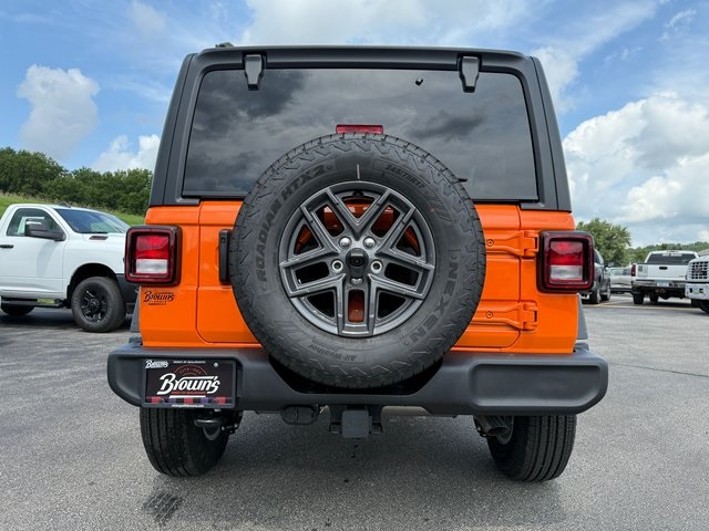 2025 Jeep Wrangler Sport S photo 9