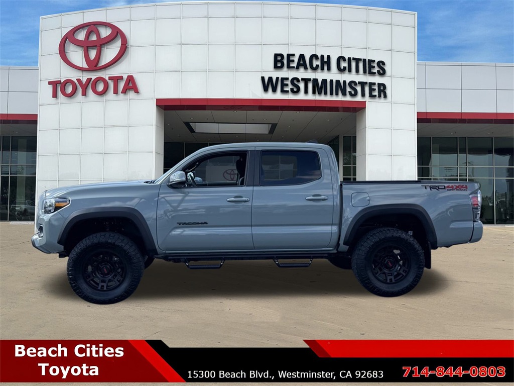 2022 Toyota Tacoma TRD Off-Road photo 6