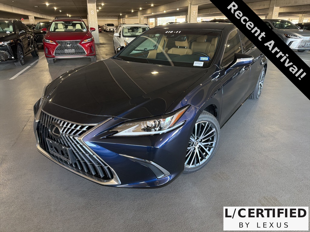2025 Lexus ES 350's photo