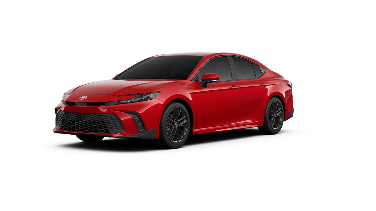 2026 Toyota Camry SE's photo