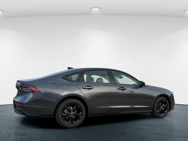 2025 Honda Accord 1.5T SE photo 3