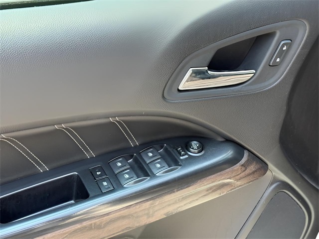 2021 Gmc Canyon Denali photo 2