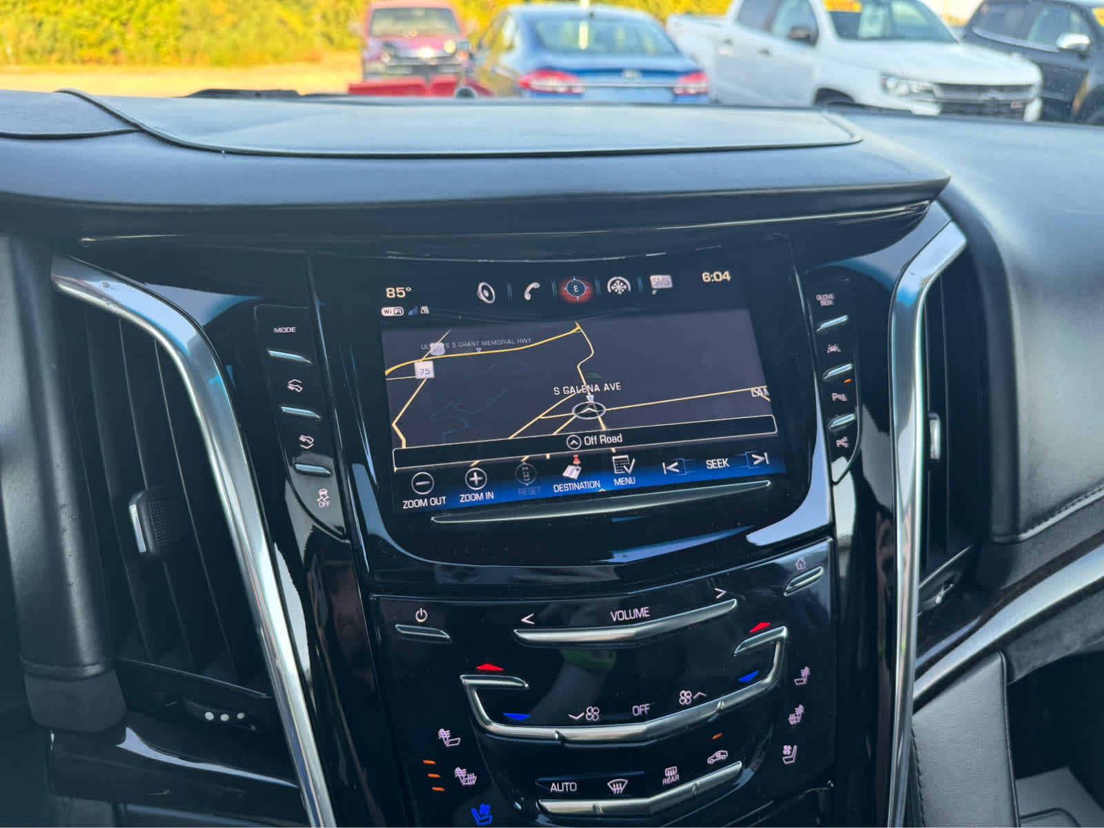 2017 Cadillac Escalade ESV Platinum photo 3