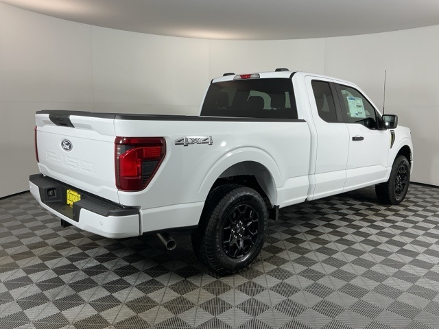 2025 Ford F-150 STX photo 4