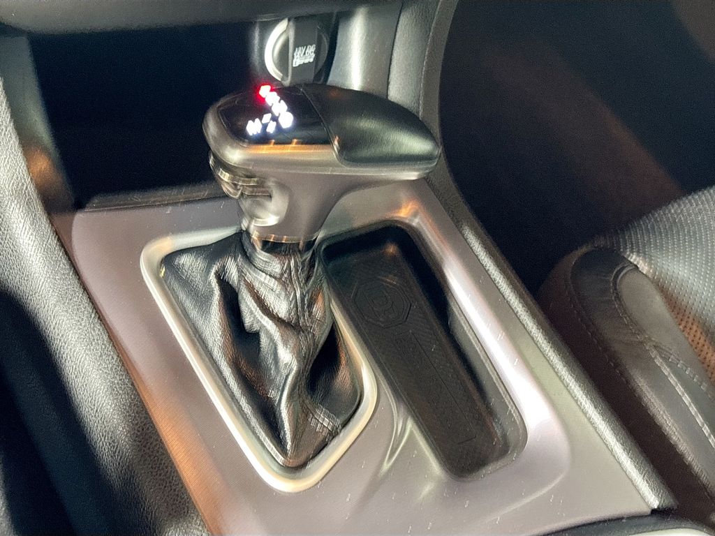 2021 Dodge Charger SXT photo 16