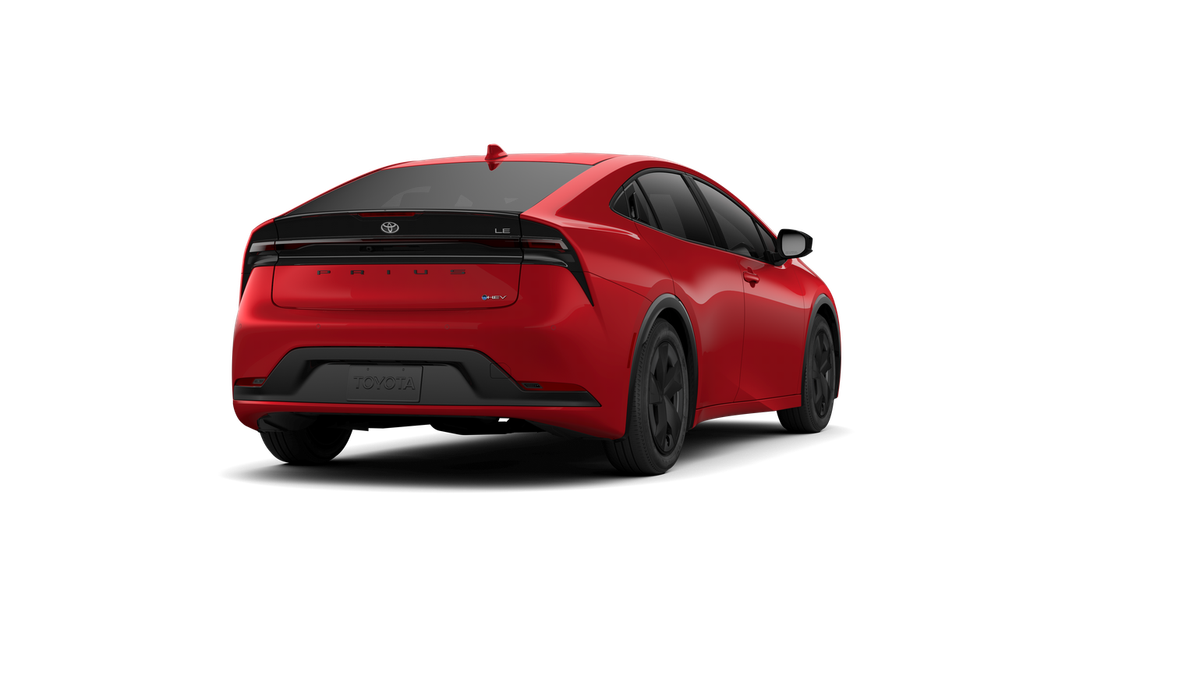 2026 Toyota Prius LE photo 8