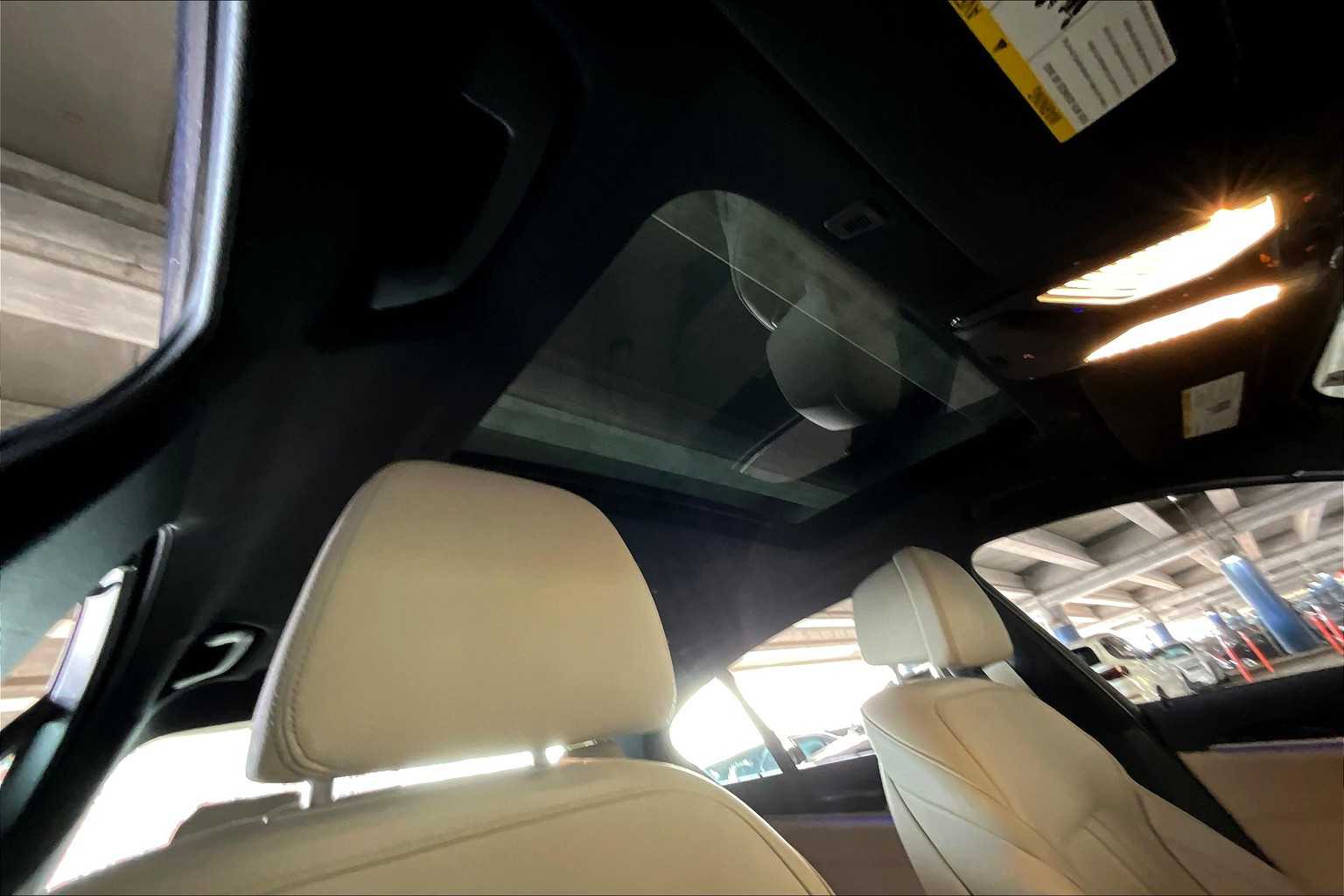 2020 Bmw M550i xDrive Sedan photo 13