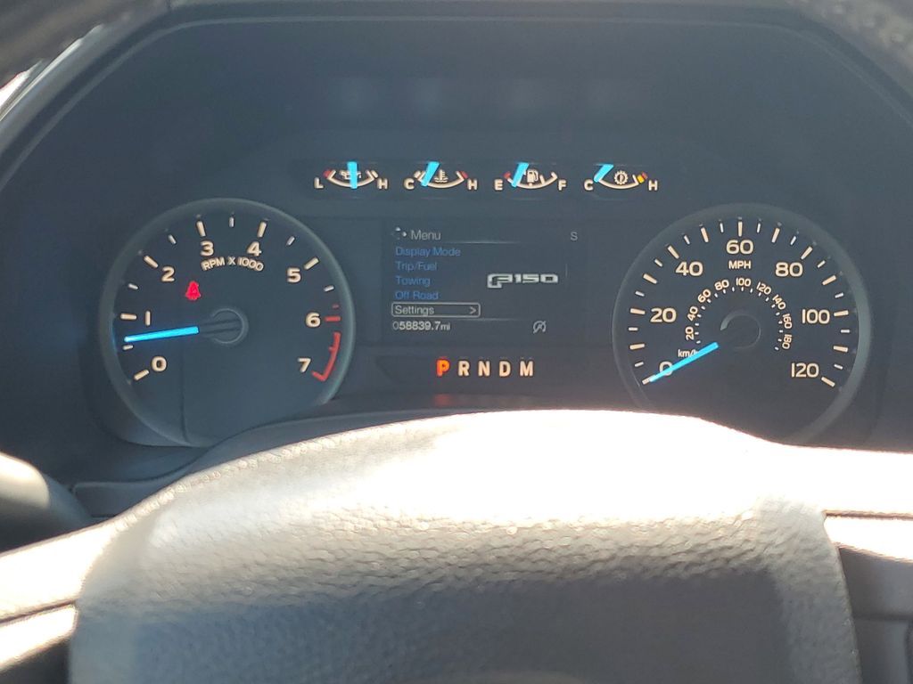 2020 Ford F-150 XLT photo 11