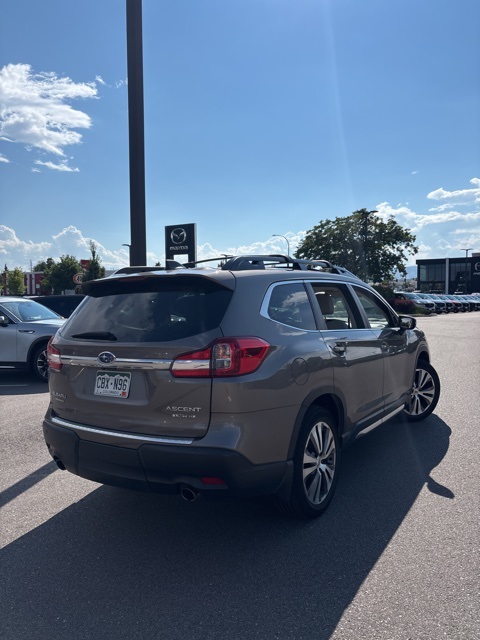 2022 Subaru Ascent Limited photo 4