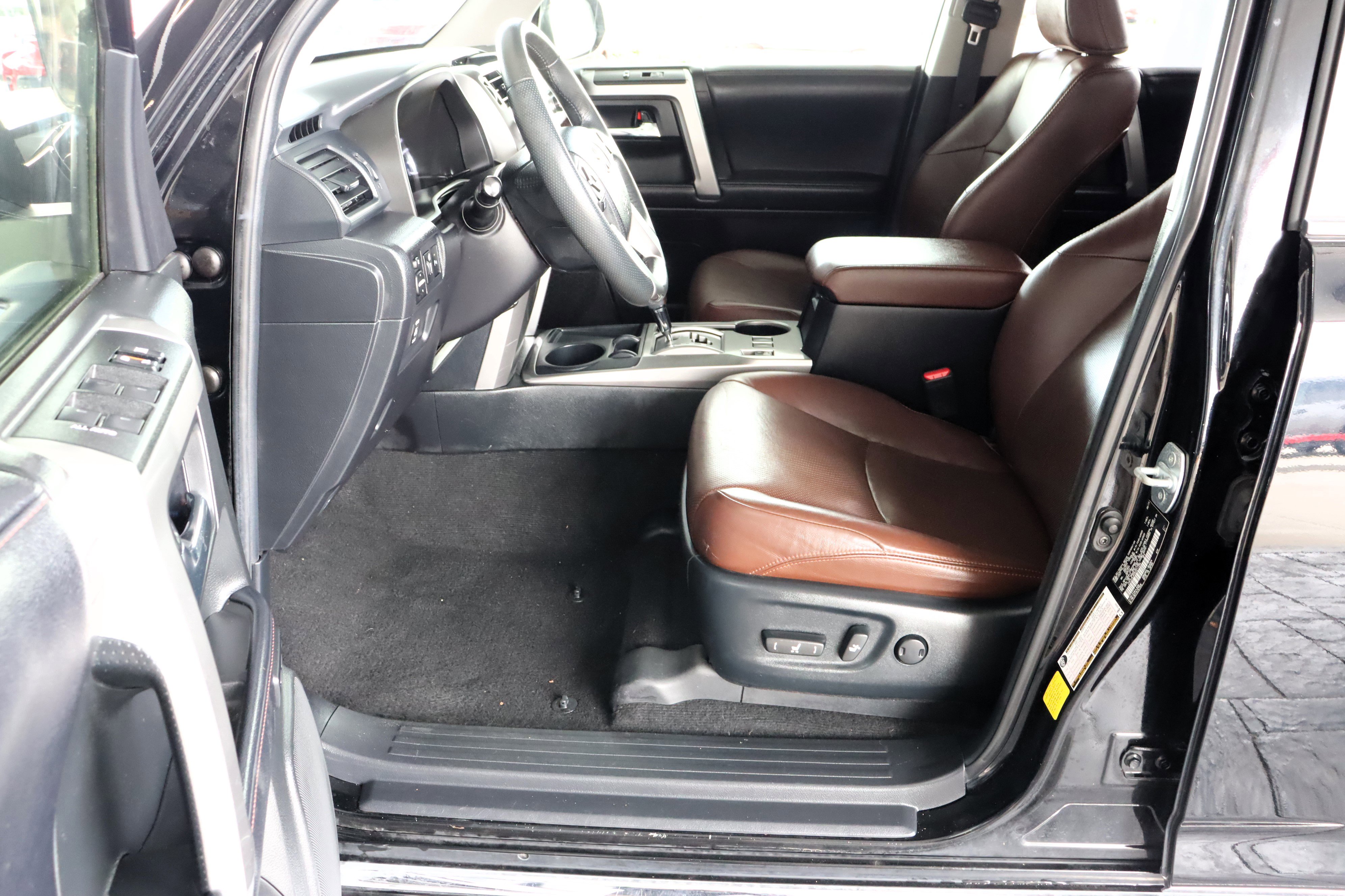 2019 Toyota 4Runner Limited photo 14