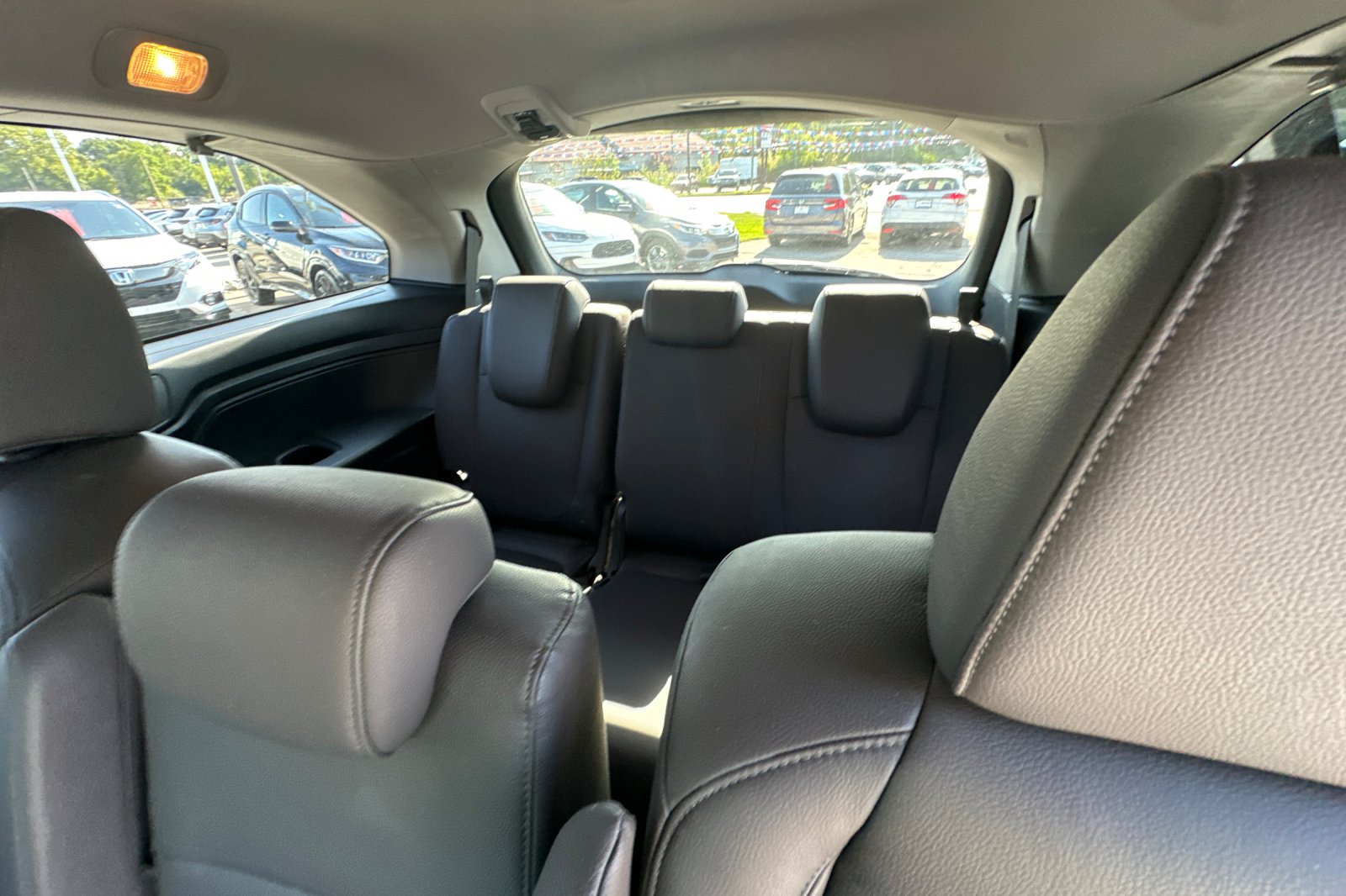 2018 Honda Odyssey EX-L photo 18