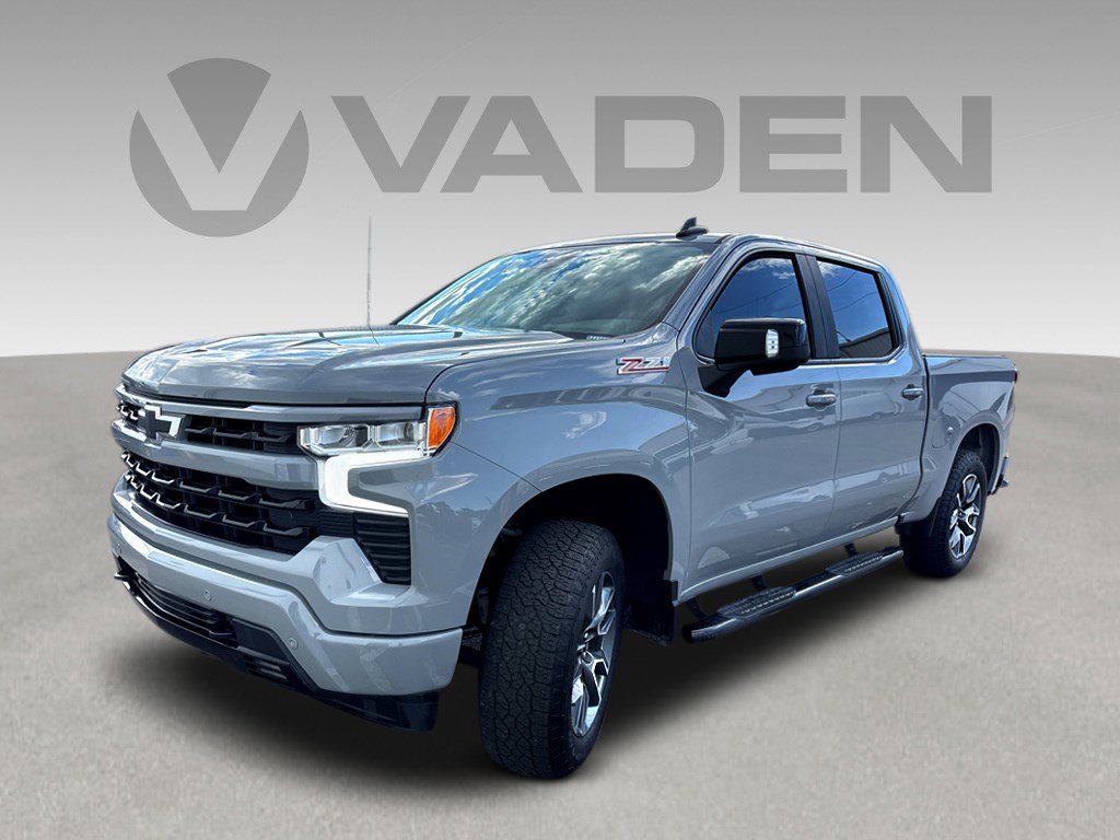 2024 Chevrolet Silverado 1500 RST photo 3