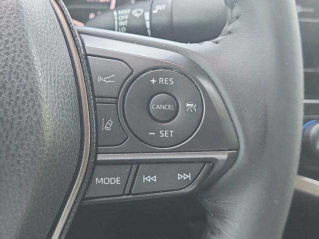 2022 Toyota Camry SE photo 23