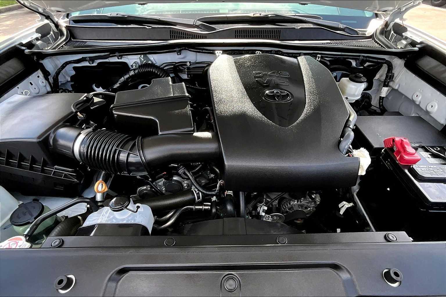2023 Toyota Tacoma SR5 photo 30
