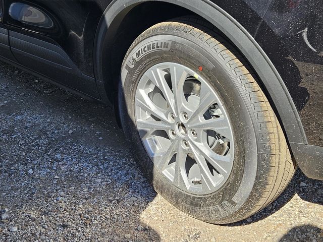 2026 Ford Escape Active photo 2