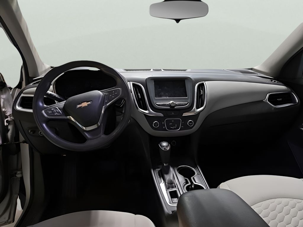 2019 Chevrolet Equinox LS photo 4