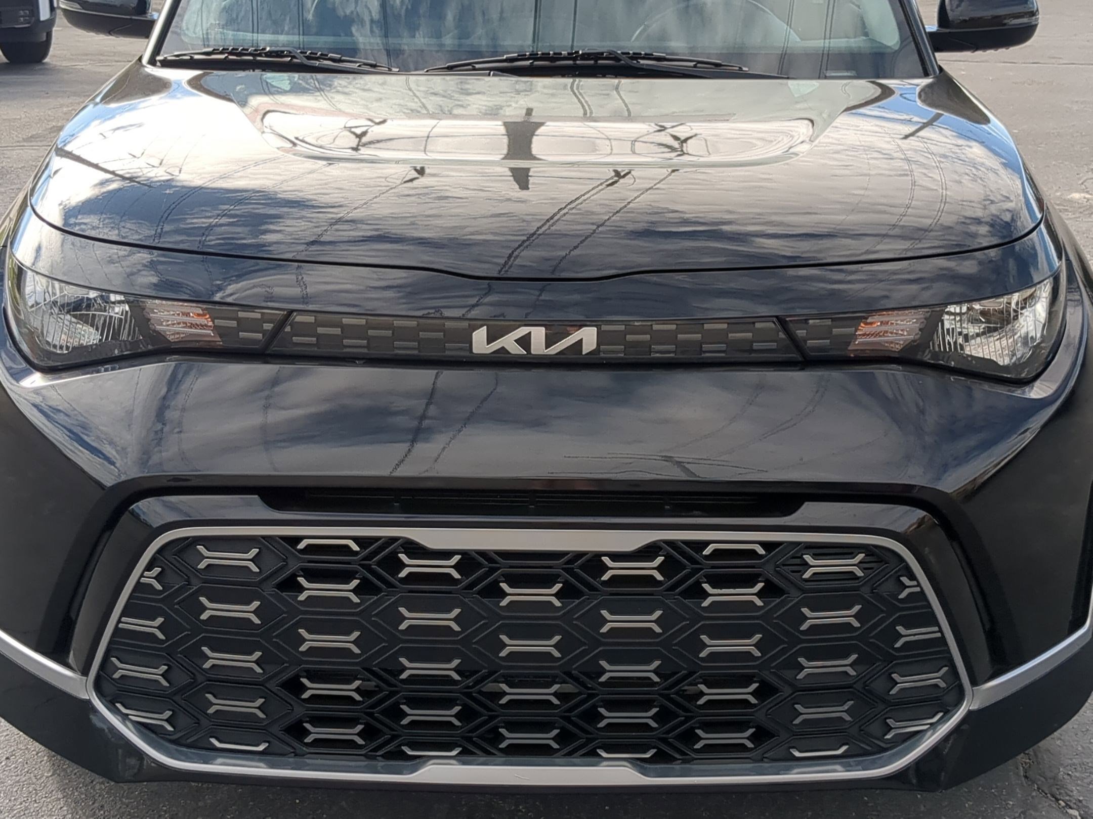 2023 Kia Soul GT-Line photo 9