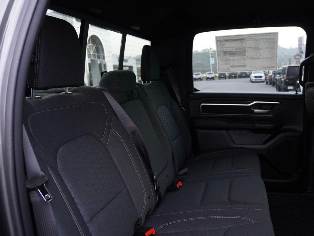 New 2026 Granite Crystal Metallic Clear-Coat Exterior Paint RAM Big Horn/Lone Star image 22