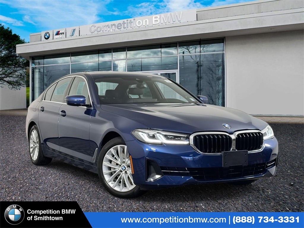 2022 BMW 5 Series 530i's photo
