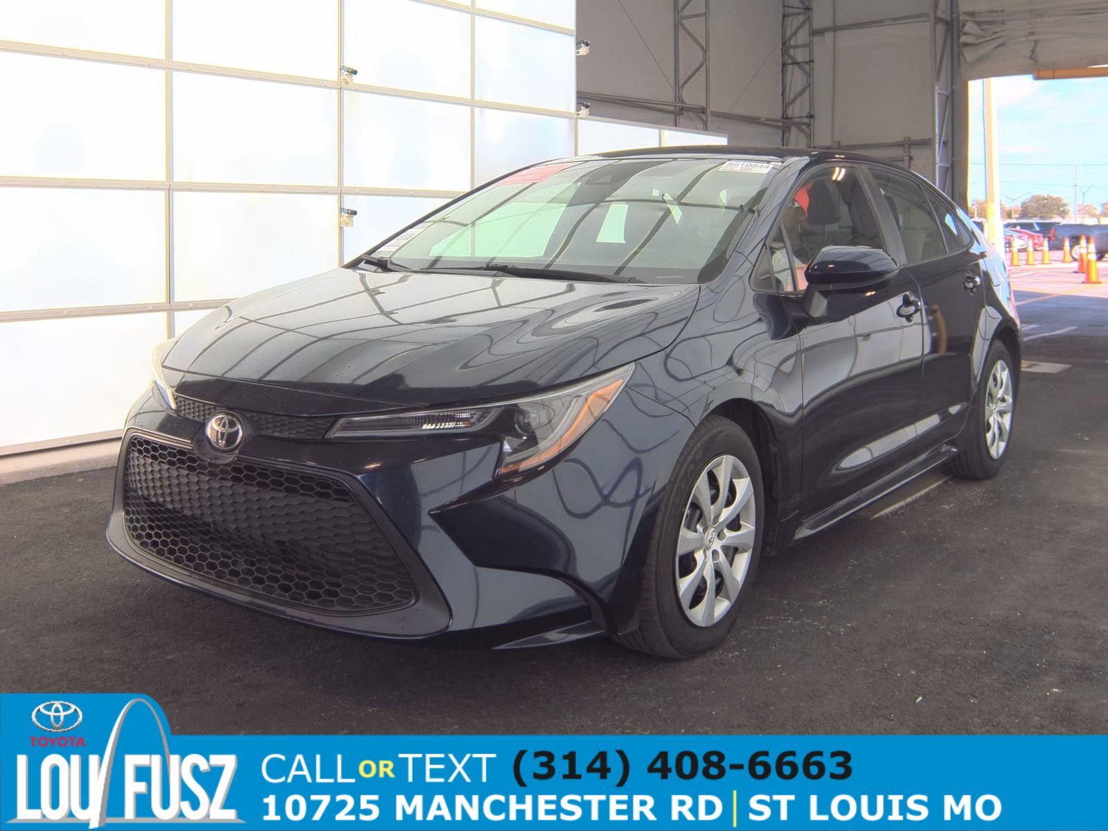 2022 Toyota Corolla LE's photo