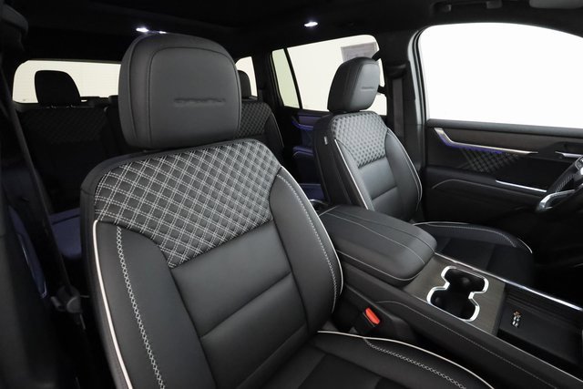 2025 Gmc Acadia Denali photo 25