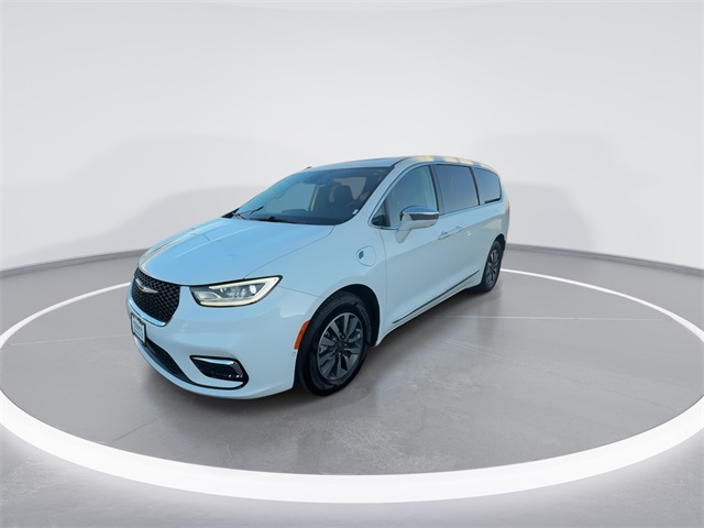 2022 Chrysler Pacifica Hybrid Limited photo 4